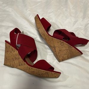 American Eagle Payless Red Wedges 8.5